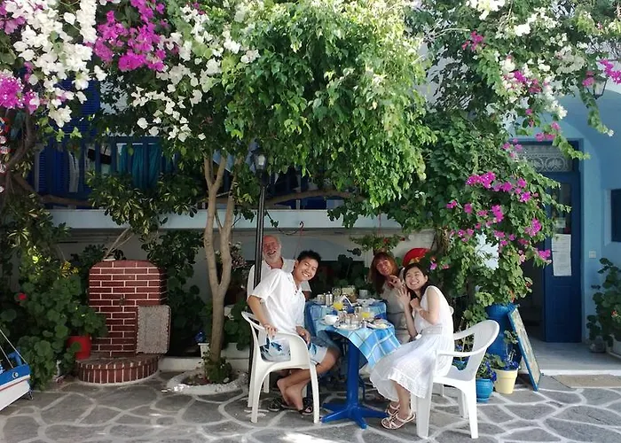 Ξενοδοχείο με διαμερίσματα Elizabeth Naxos City