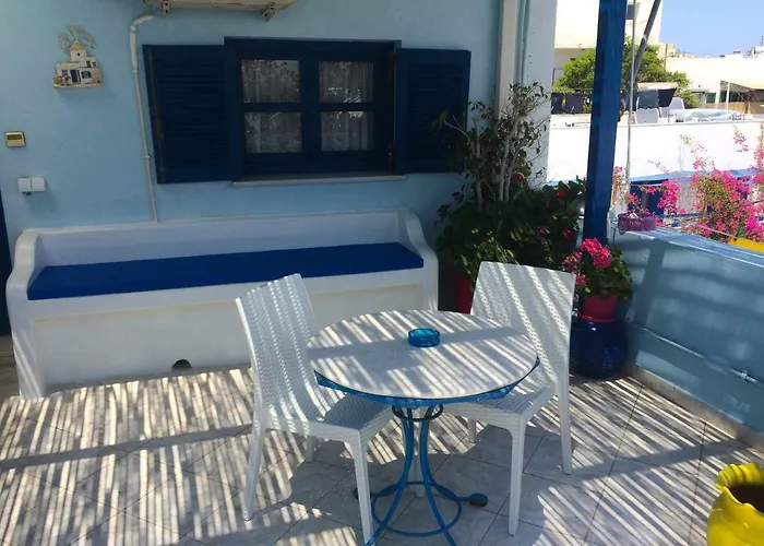 Elizabeth * Naxos City